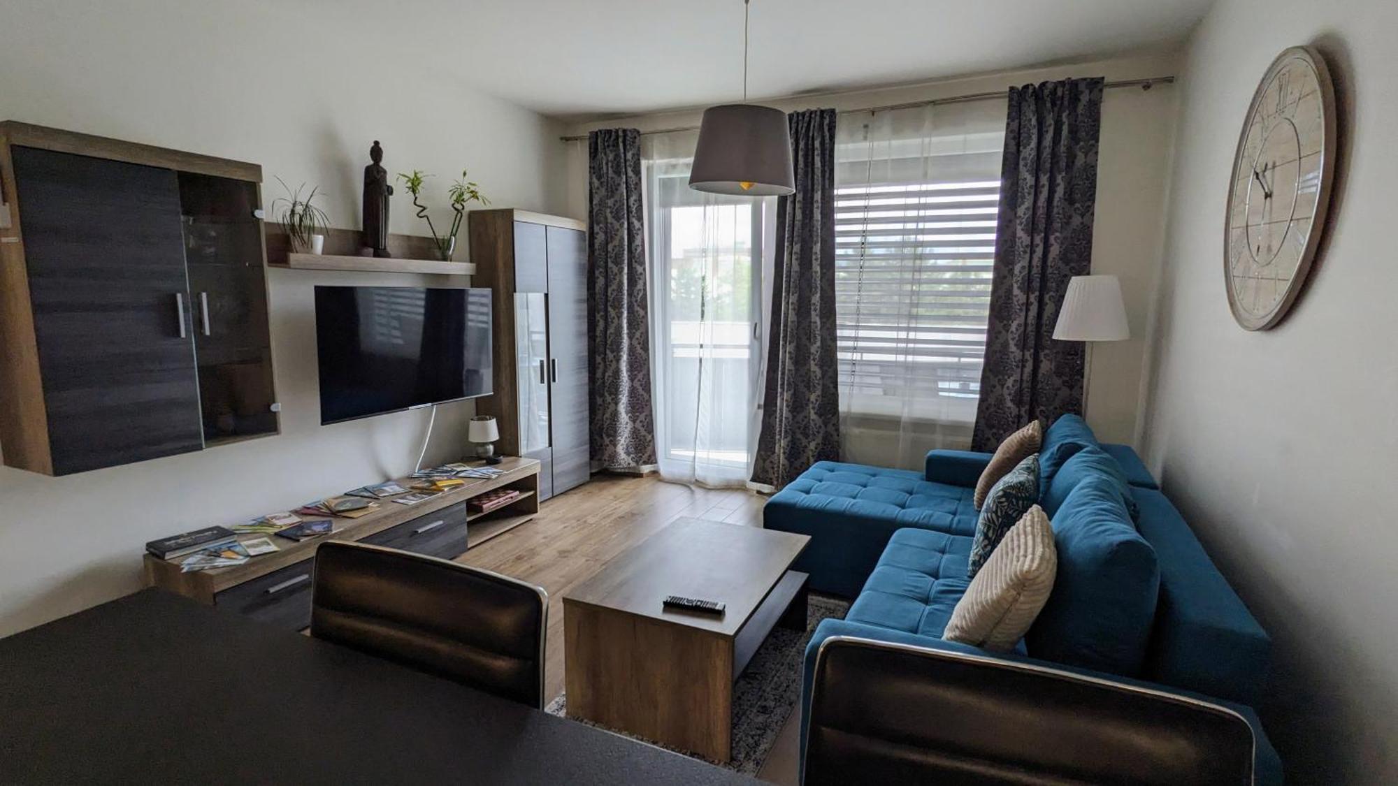 E2 Oldtown Luxury Apartment: All-Inclusive Urban Comfort Kosice Exterior photo